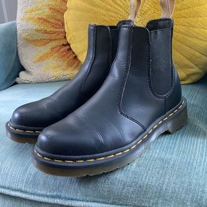 Dr. Marten Chelsea Boot - Size 37
